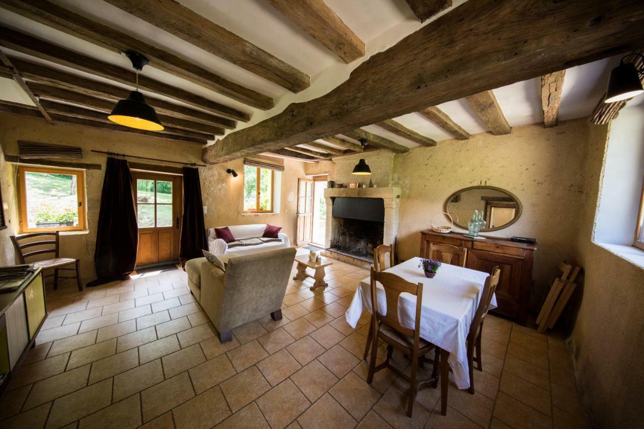 Holiday Home Le Vaugarnier Couture-sur-Loir Экстерьер фото